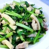 凍み豆腐と小松菜の炒め物